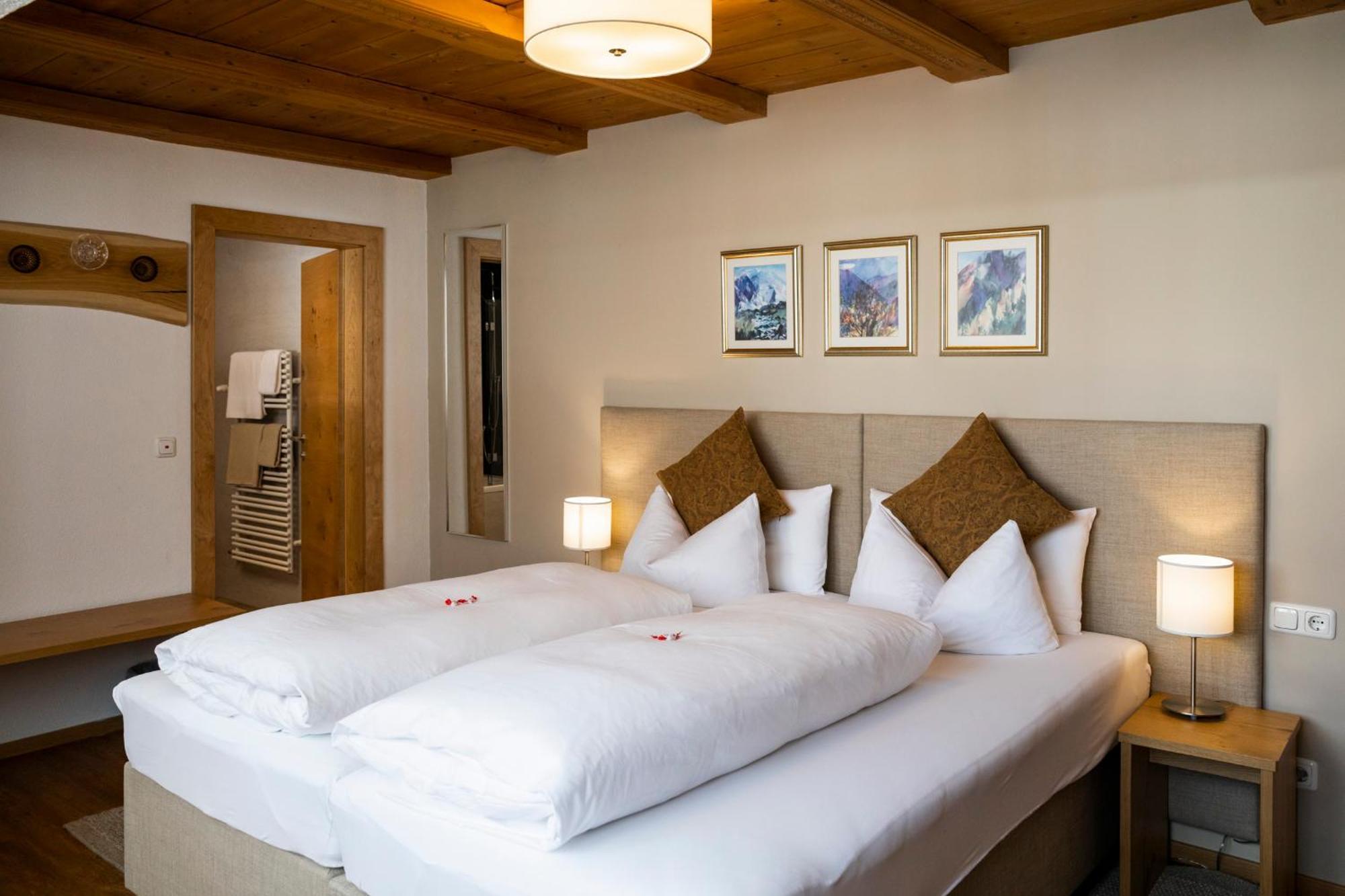 Montfort Hotel